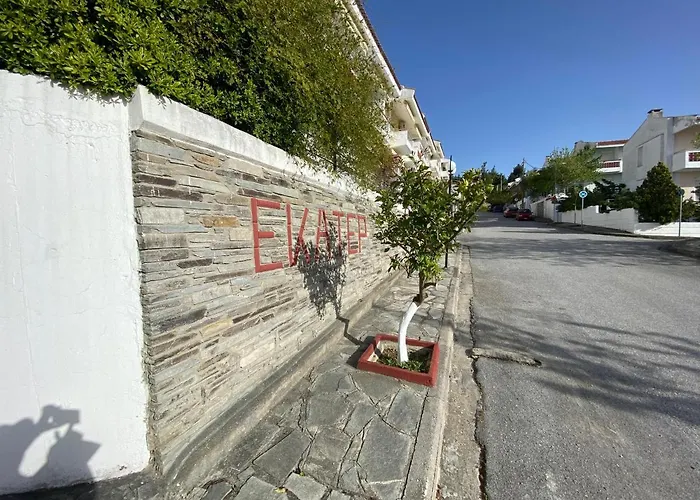 Mina House Siviri