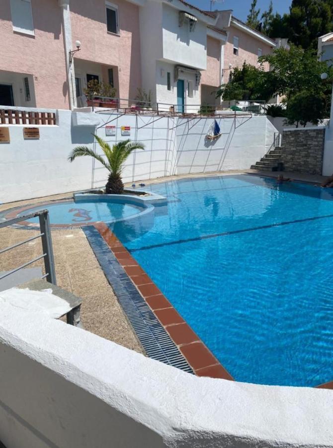 Holiday home Mina House Siviri